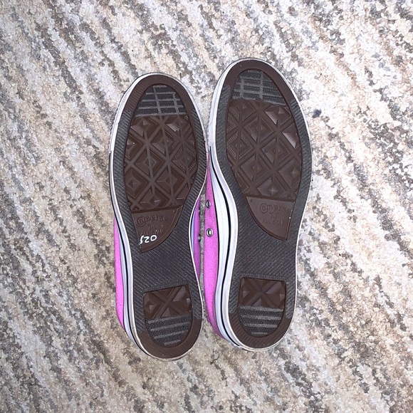 Converse - Picture 3 of 3